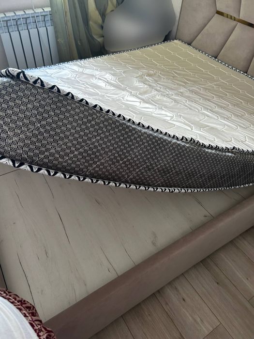 Продается кровать