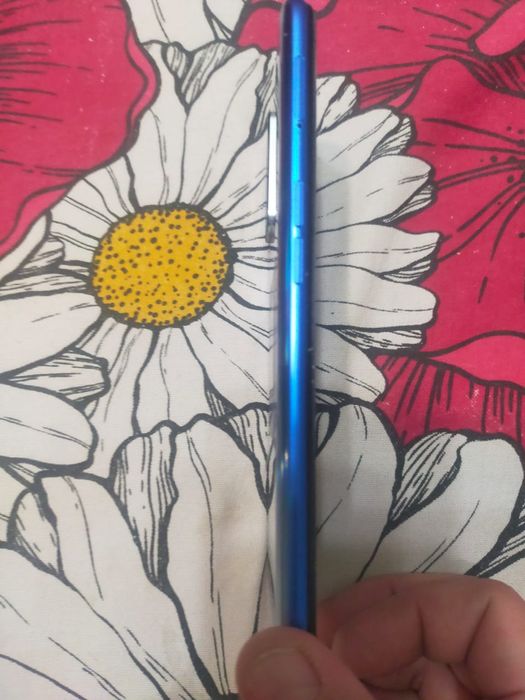 Продам сотовый телефон