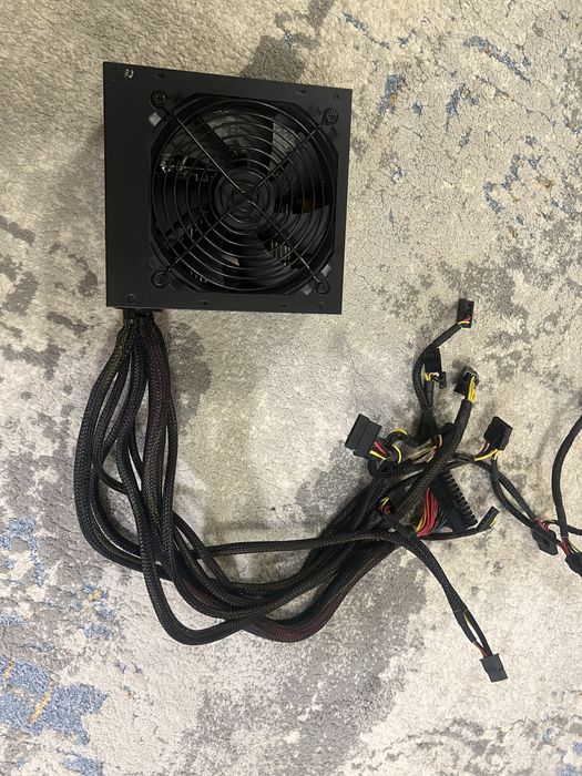 Блок питание thermaltake TR2 S series 700w