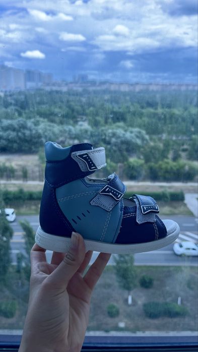 Ортопедические сандали