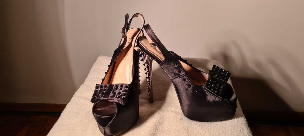 Pantofi Toc kinky cu tinte