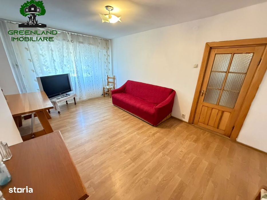 Apartament 3 camere, 2 bai, DECOMANDAT, ETAJ 1, Pacurari
