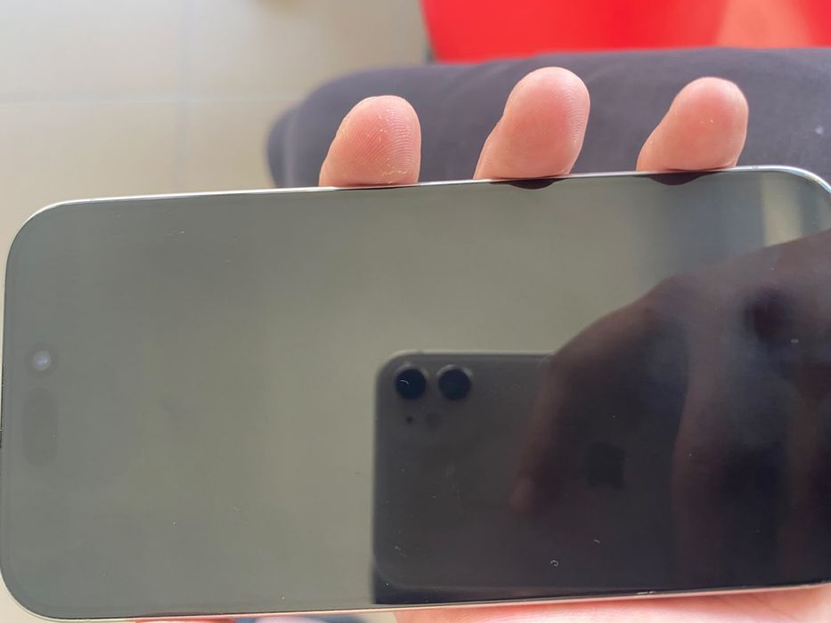 Iphone 15 pro , natural titanium
