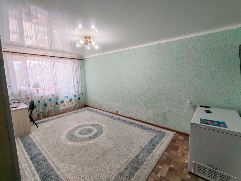 Продам 2 комнатную квартиру