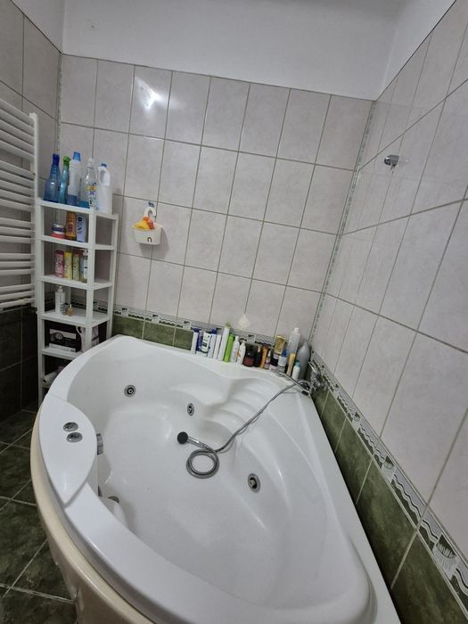 Vând casă Facultatea de Medicina