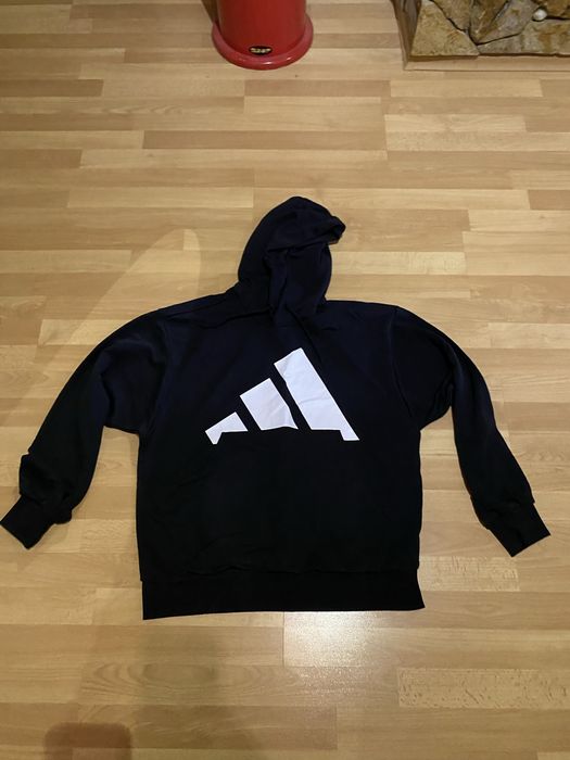 Продавам  екип. За повече информация на посочения тел