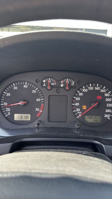 VOLKSWAGEN Golf 2001 — imagine 5