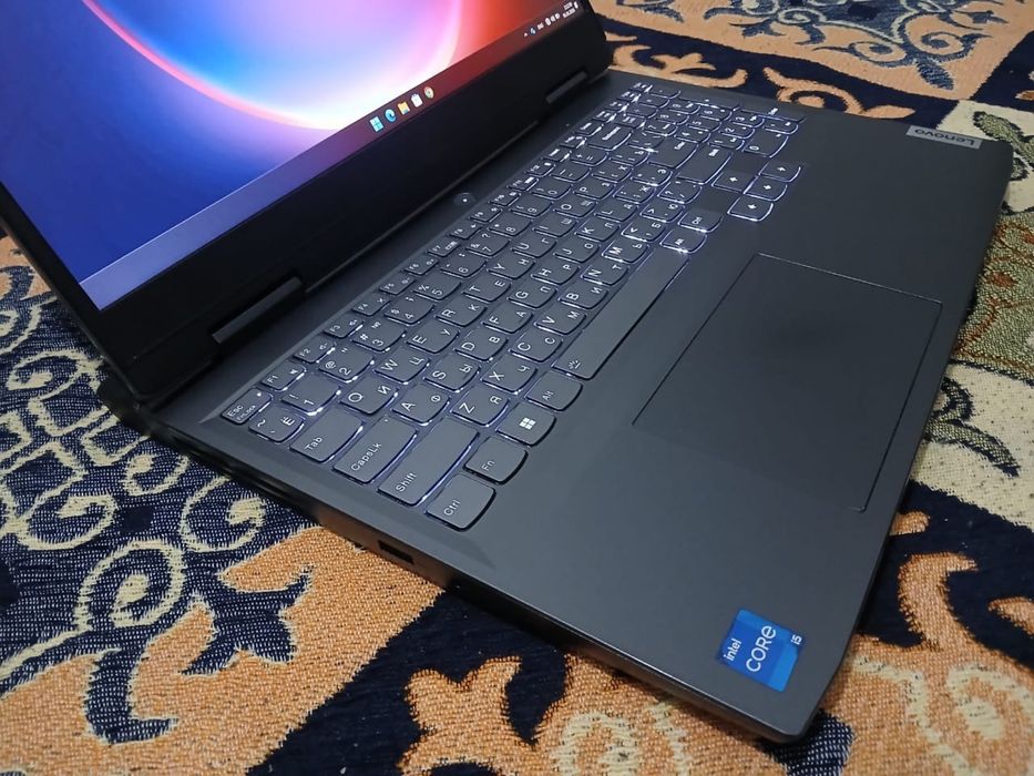 Ноутбук Lenova продаю