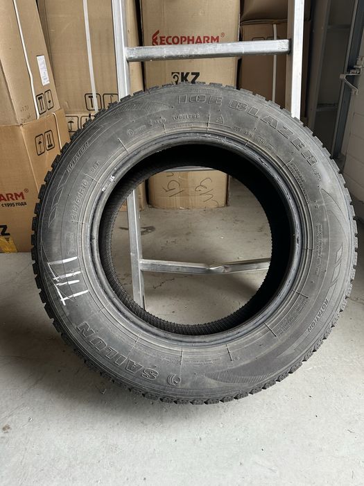 Зиняя шины шипами