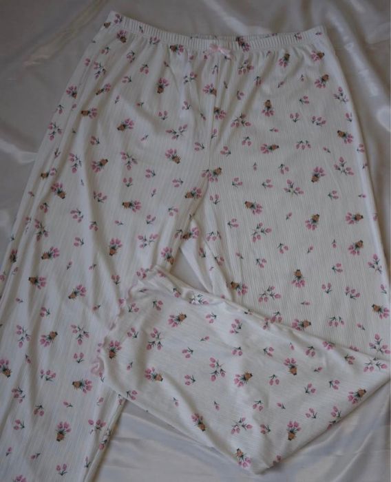 Женская пижама.