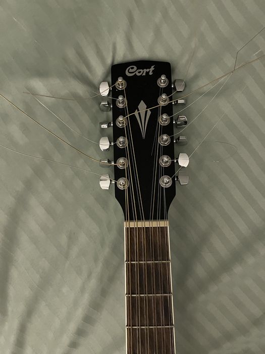 12 струнная гитара Cort