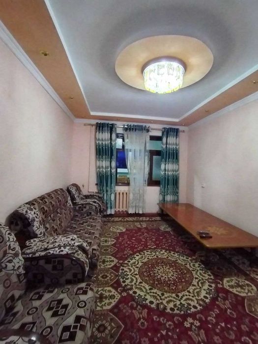 Сдается 3х комнатная квартира ор.р Чевар остановка цена 250 у.е