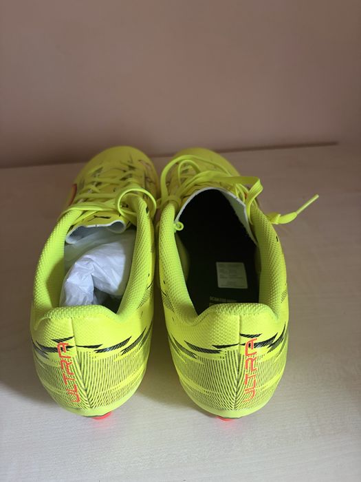Ghete fotbal PUMA Ultra 6 - Noi, Mărimea 45