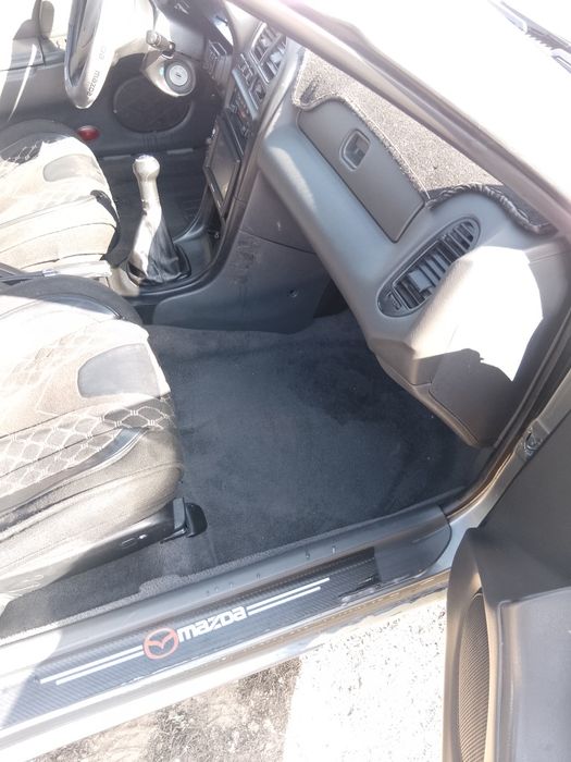 Продам Мазду 323 96 год