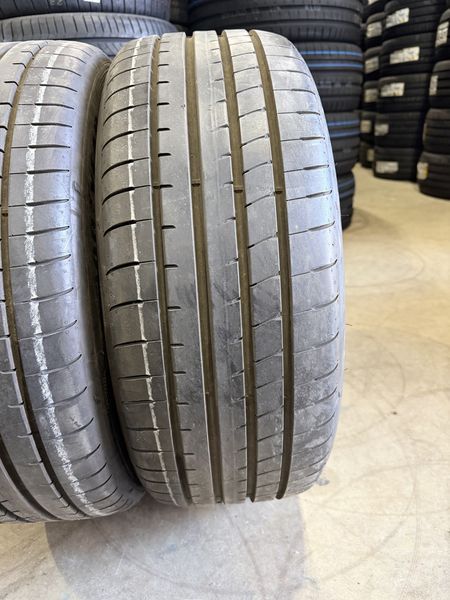 235/45/19 GOODYEAR 2бр