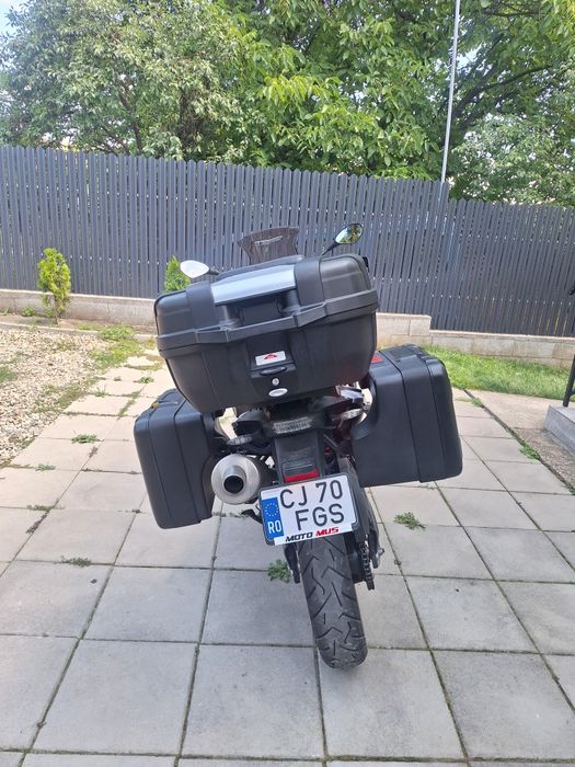 Vând BMW F 700 GS