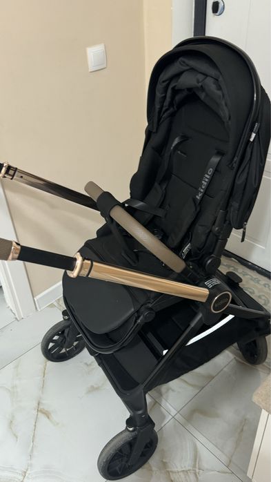 Коляска.         кидило         состояние жаксы.