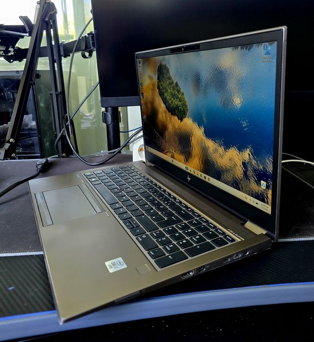 HP ZBook Fury 15 G7 | i7-10850H | 32GB RAM | 1TB NVMe | RTX 3000 6GB