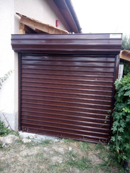 Монтаж на врати ролетни ,термо,секционни промишлени и задвижване .