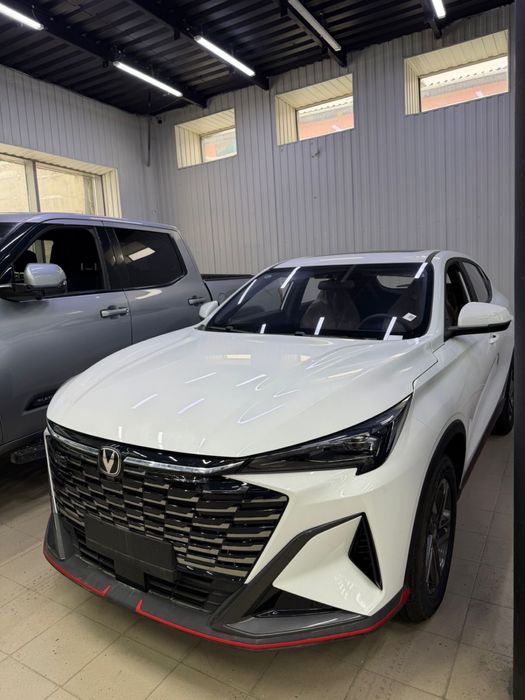 Передний бампер от Чанган х5. Changan x5 plus