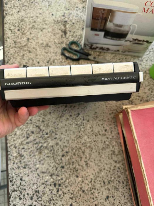 Продава се касетофон Grundig C 411 Automatic (ретро модел)