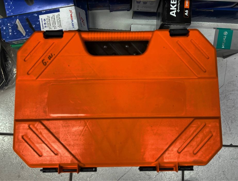 Монтажный пистолет