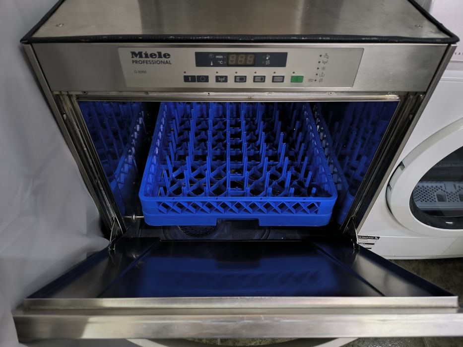 Професйонална Съдомиялна Miele G 8066