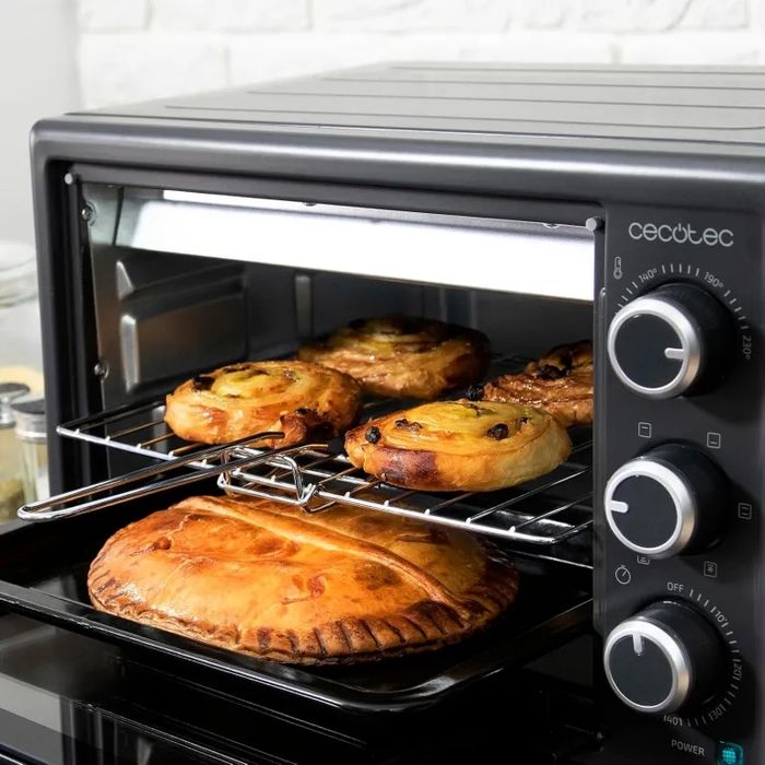 Фурна Cecotec Bake&Toast 2600 Black 4Pizza 26L 1500W