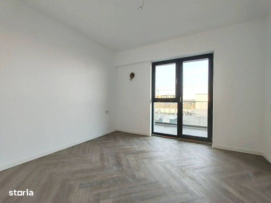 3 Camere Apartament nZEB Panouri Fotovoltaice / Geam Baie / Finalizat
