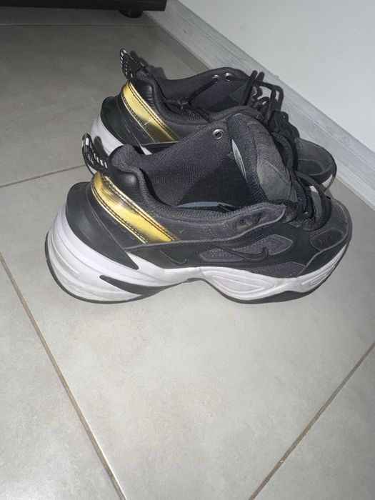 Маратонки Nike M2K Tekno