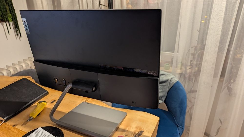 Monitor Lenovo 23.8"