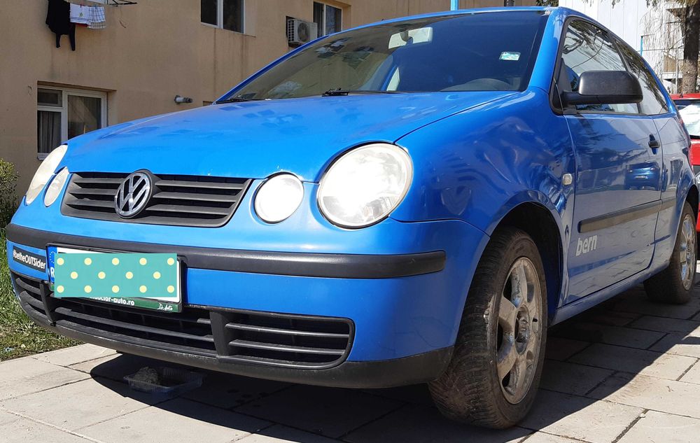 VOLKSWAGEN Polo