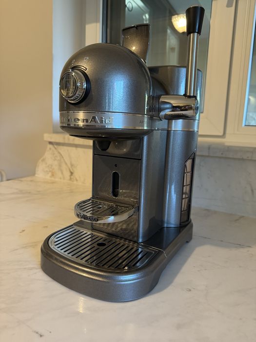Vând Espressor Nespresso KitchenAid