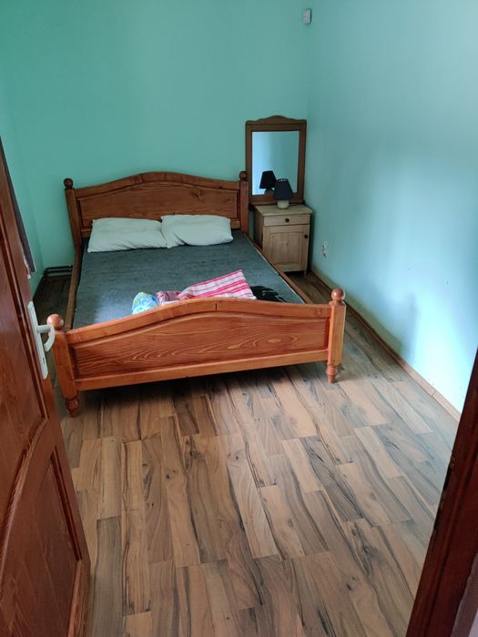 Vând sau schimb cabana  in Lunca Bradului, valea Sălard