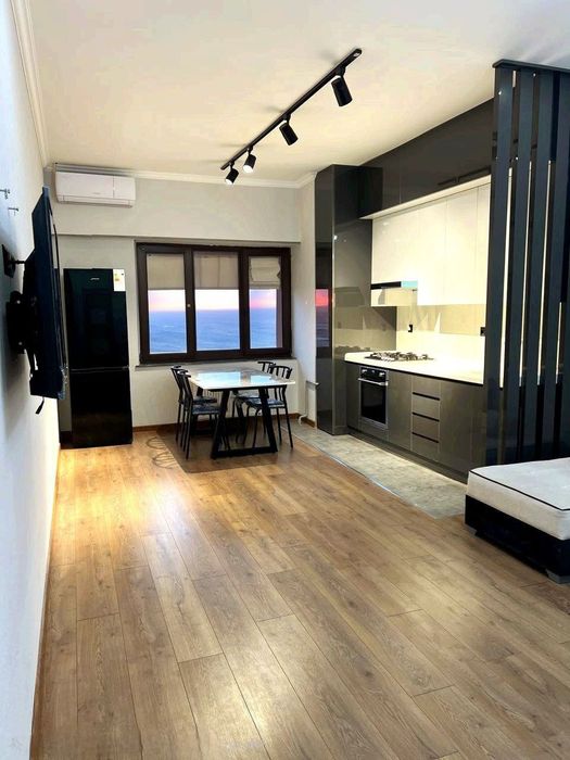 Якасарайский р-н центр family house 2/7/9 50м² Евро