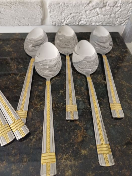 Продаются столовые ложки