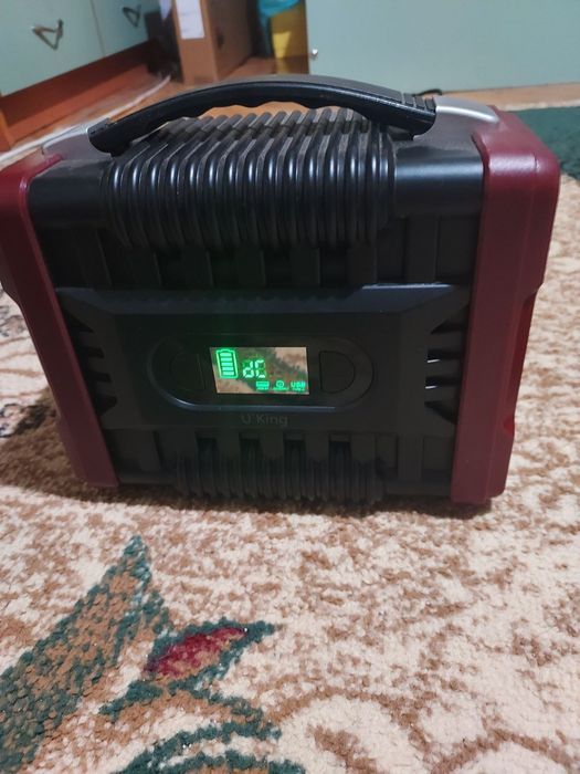 Енергийна зарядна  станция 220 волта