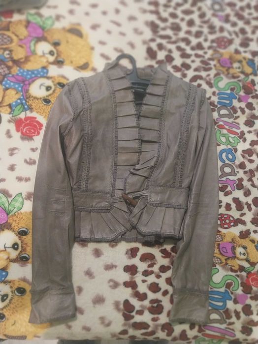 Дамско кожено яке