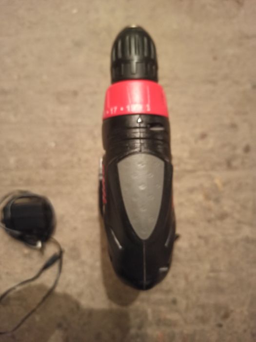 Винтоверт с две батерии