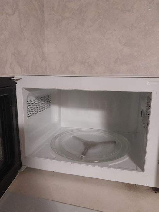 Микроволновка б/у