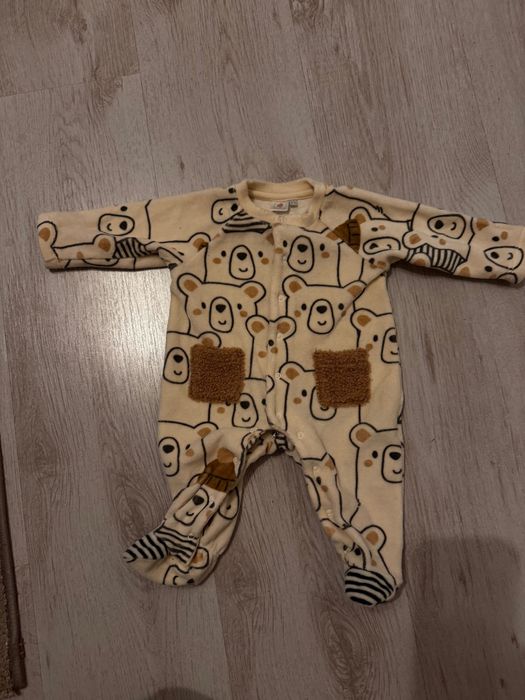 Дрешки 0/3 месеца original marines, guess и сет