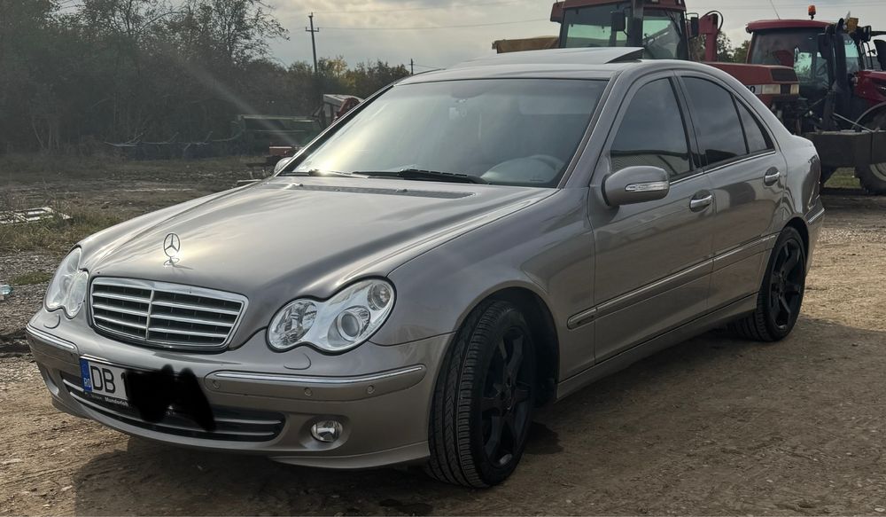 Vand mercedes c 180 compresor!