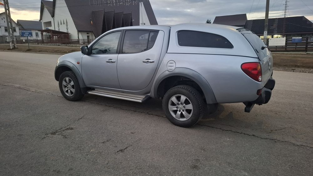 Mitsubishi l200 2007
