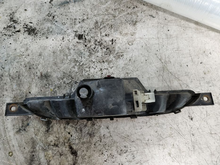 Стоп в Задна броня за Пежо 208