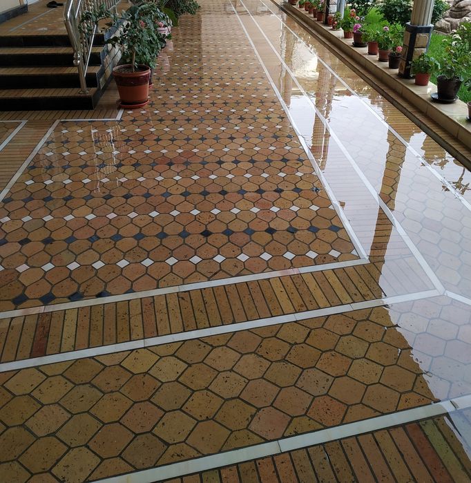 Шлифовка толко Николаевский кирпич. Цена договорная!