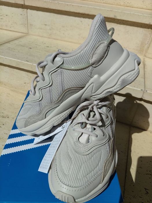 Adidas Ozweego sneakers culoare bej crem mărimea 38 noi originali
