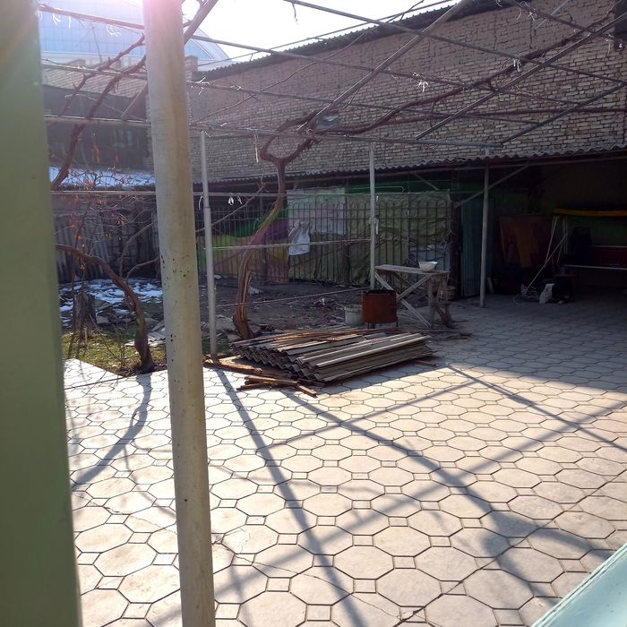 Дом 4 сот. напротив Ипподром продается