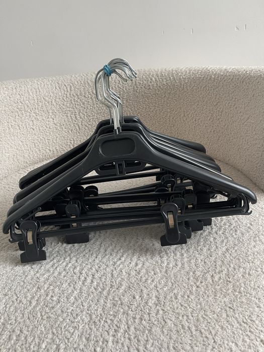 Прода вешалки-плечики