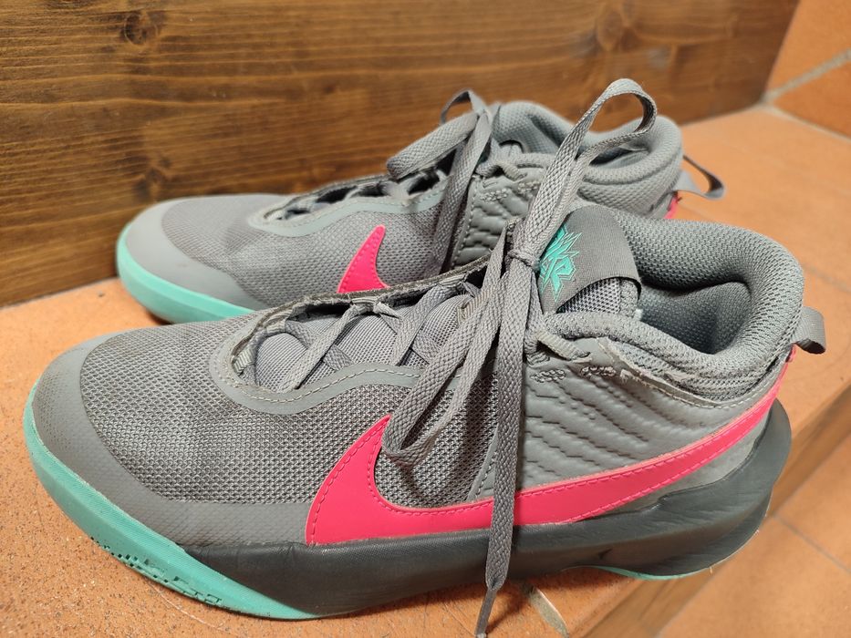 Ghete baschet Nike, mărimea 36