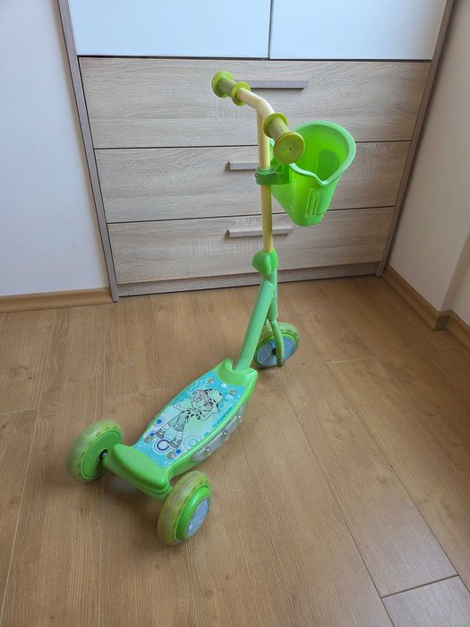 Детска Тротинетка  триколка